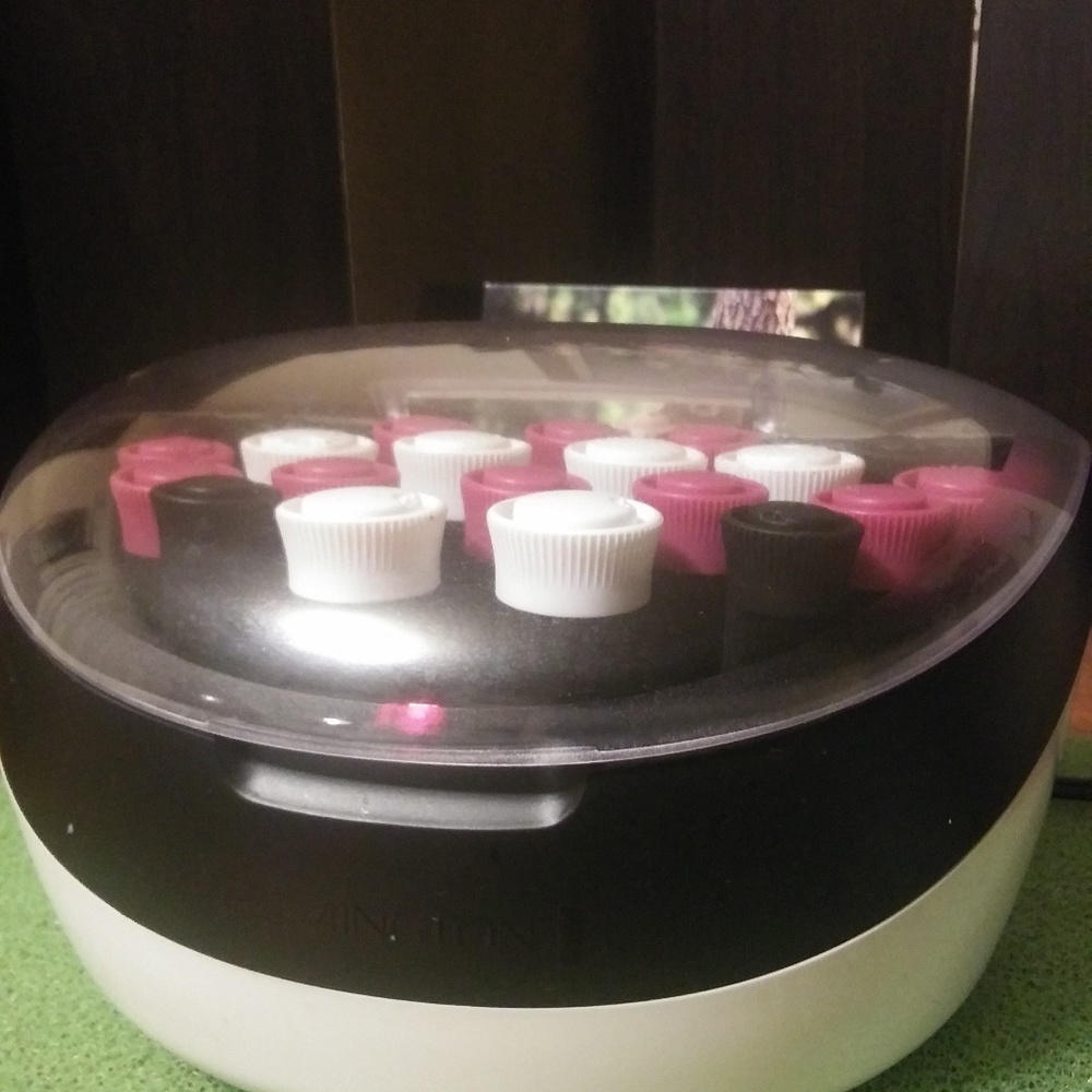Hot ionic curlers